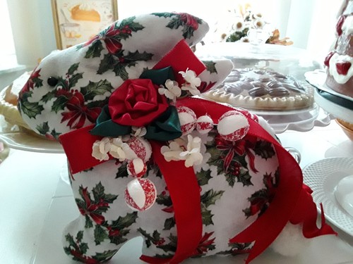 Cottage red bows - bows, and